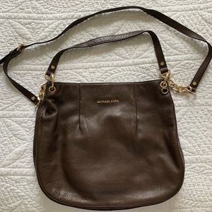 Michael Kors Shoulder Bag.